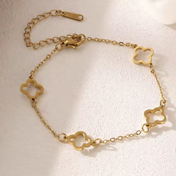 18 K Gold Clover bracelet adjustable luxury gold - Picture 7 of 8